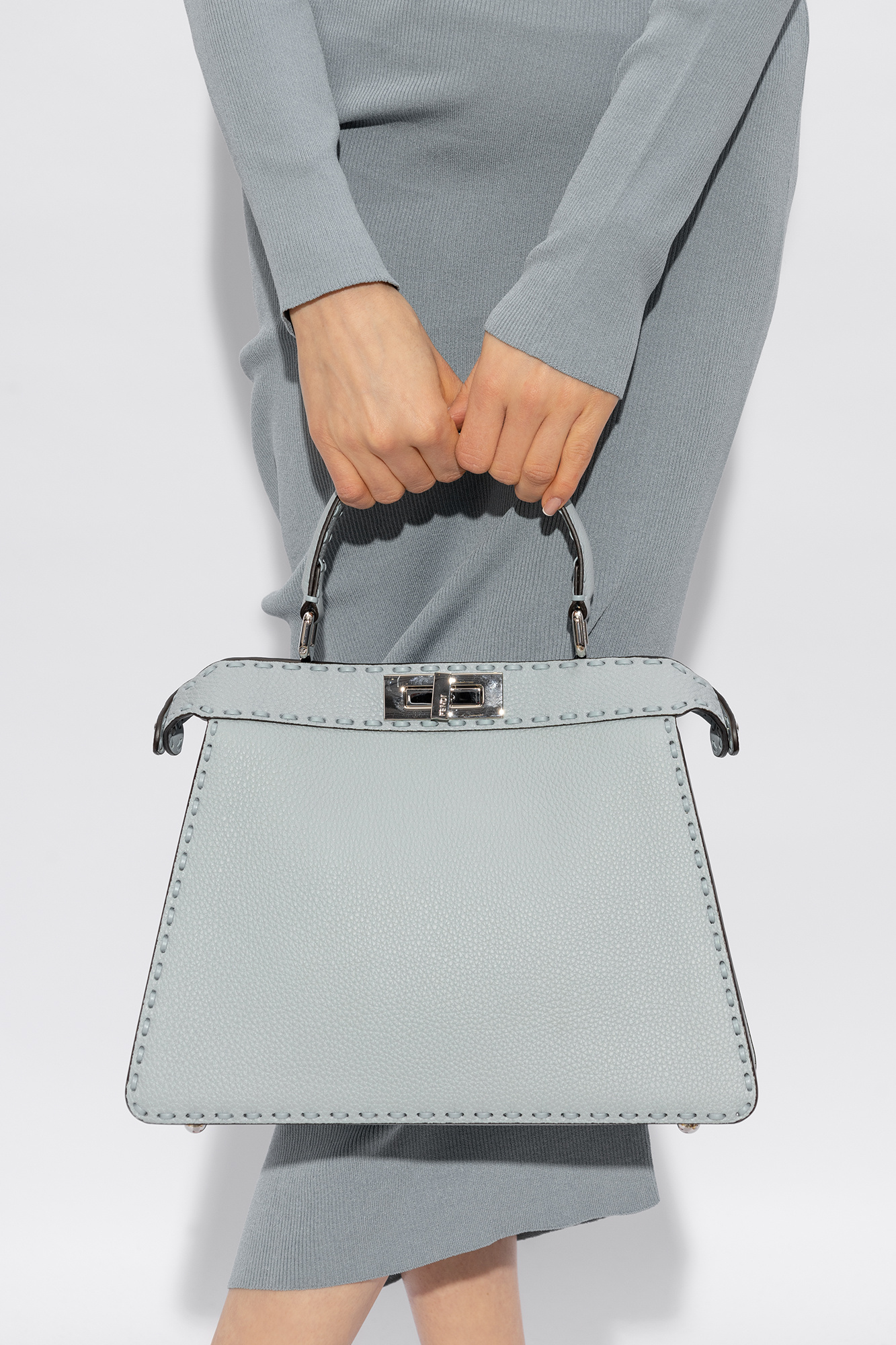 ショルダーバッグ・ポシェット FENDI  Peekaboo Soft Medium Shoulder Bag Peekaboo Soft Medium Leather Black | Fendi